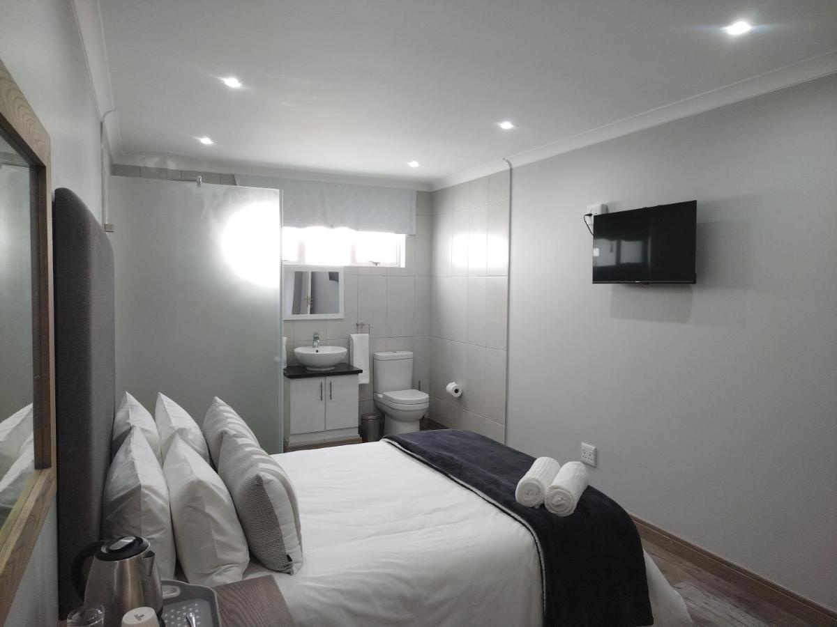 Blue Owl Guest House Mossel Bay Ngoại thất bức ảnh