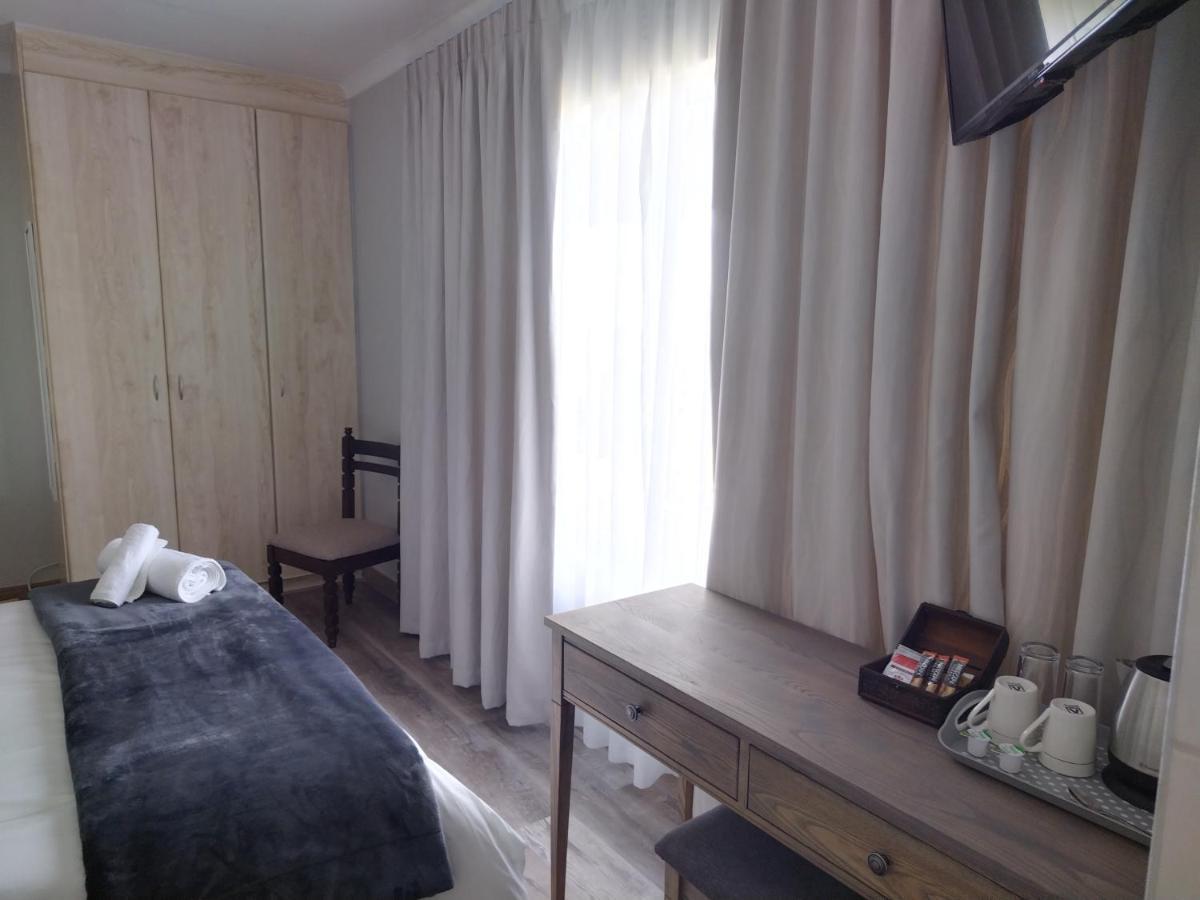 Blue Owl Guest House Mossel Bay Ngoại thất bức ảnh