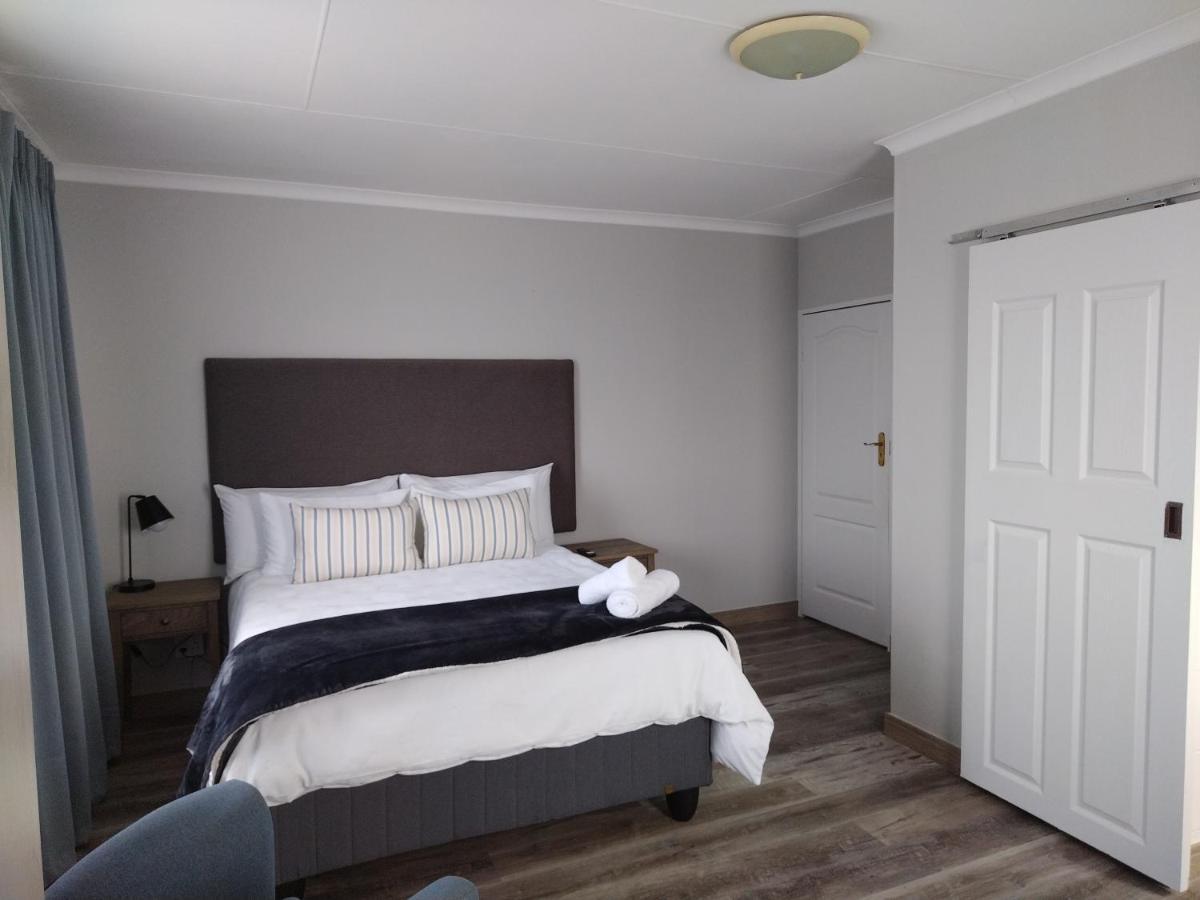 Blue Owl Guest House Mossel Bay Ngoại thất bức ảnh